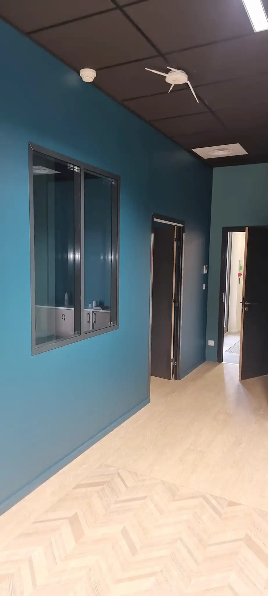 Aménagement bureaux professionnels Maxi Coffee - GEC Aquitaine 33