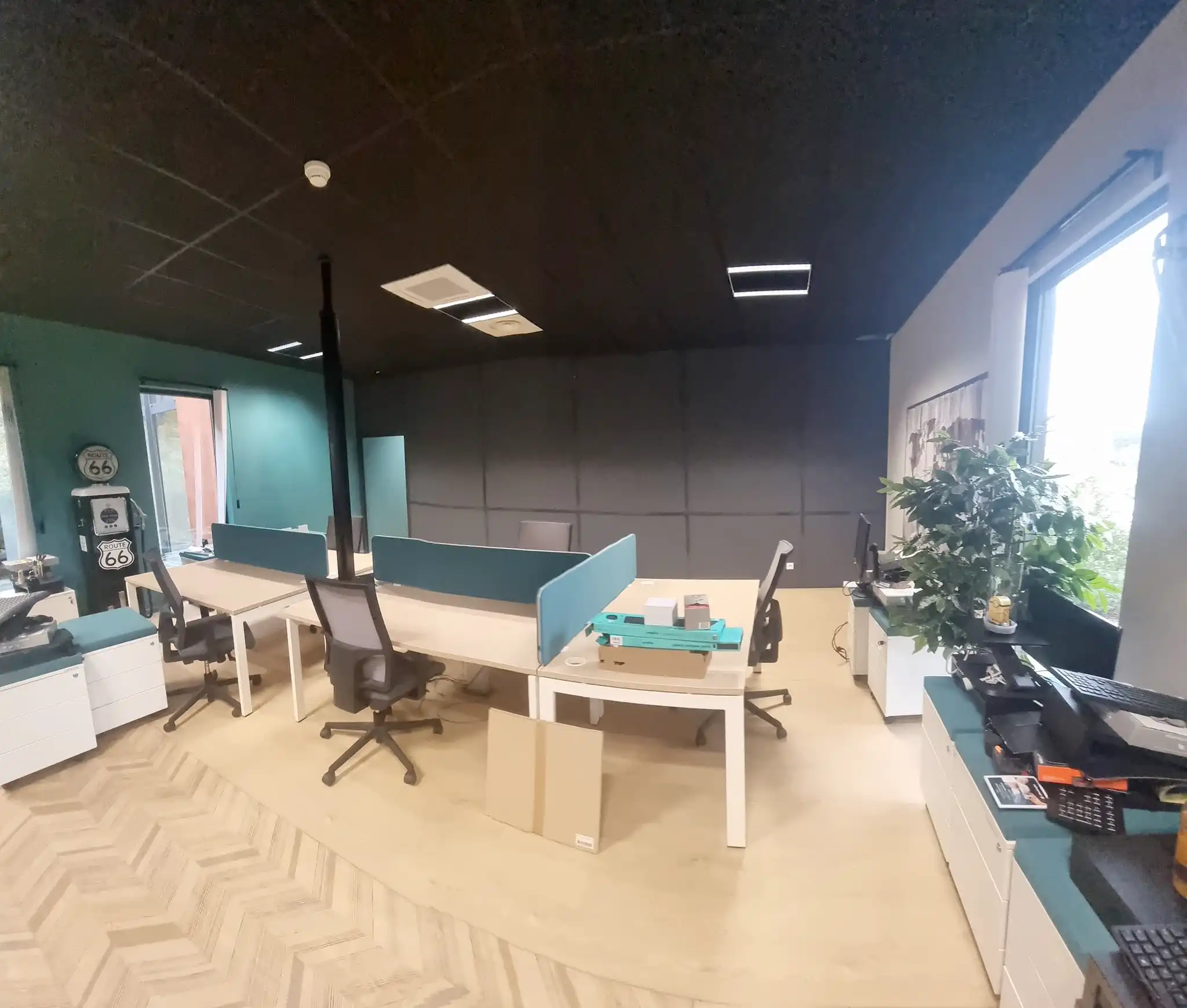 Espace professionnel Maxi Coffee après travaux