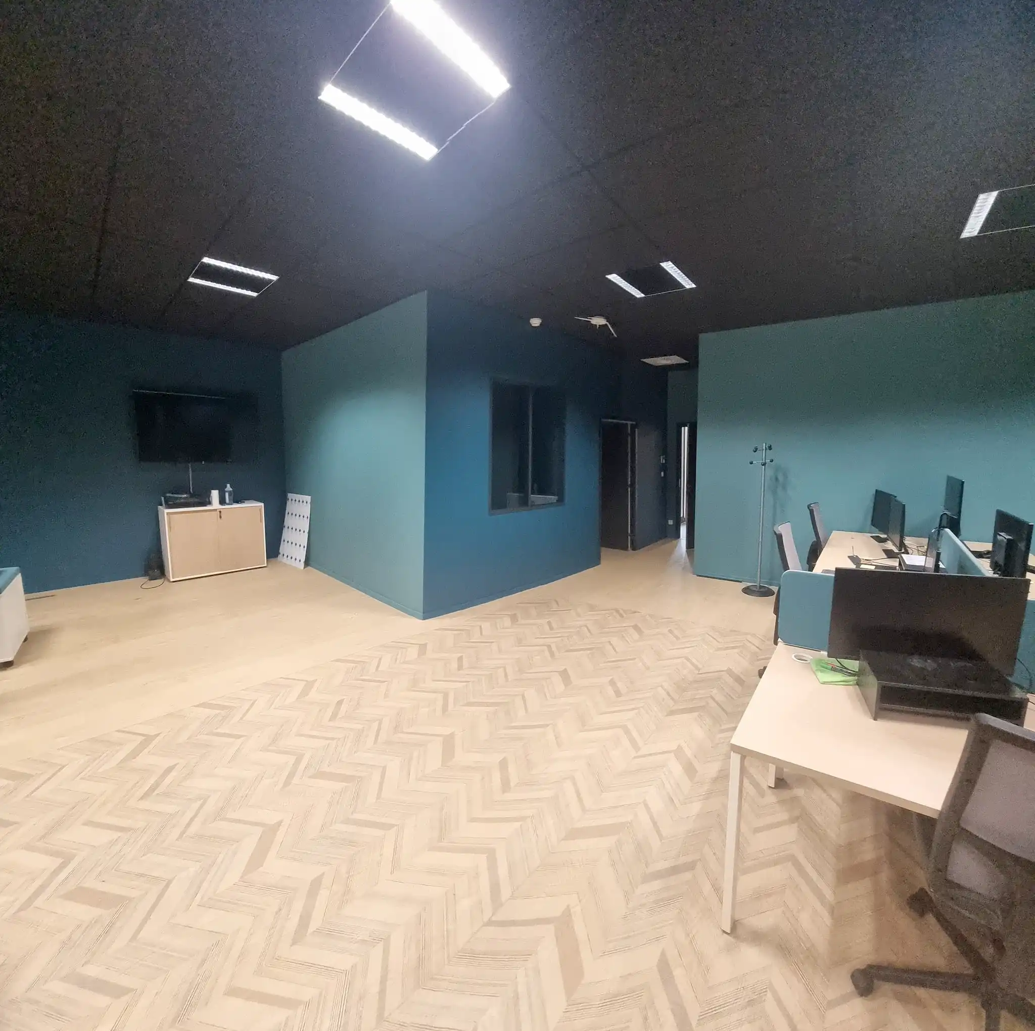 Peinture et finitions bureaux professionnels - GEC Aquitaine 33