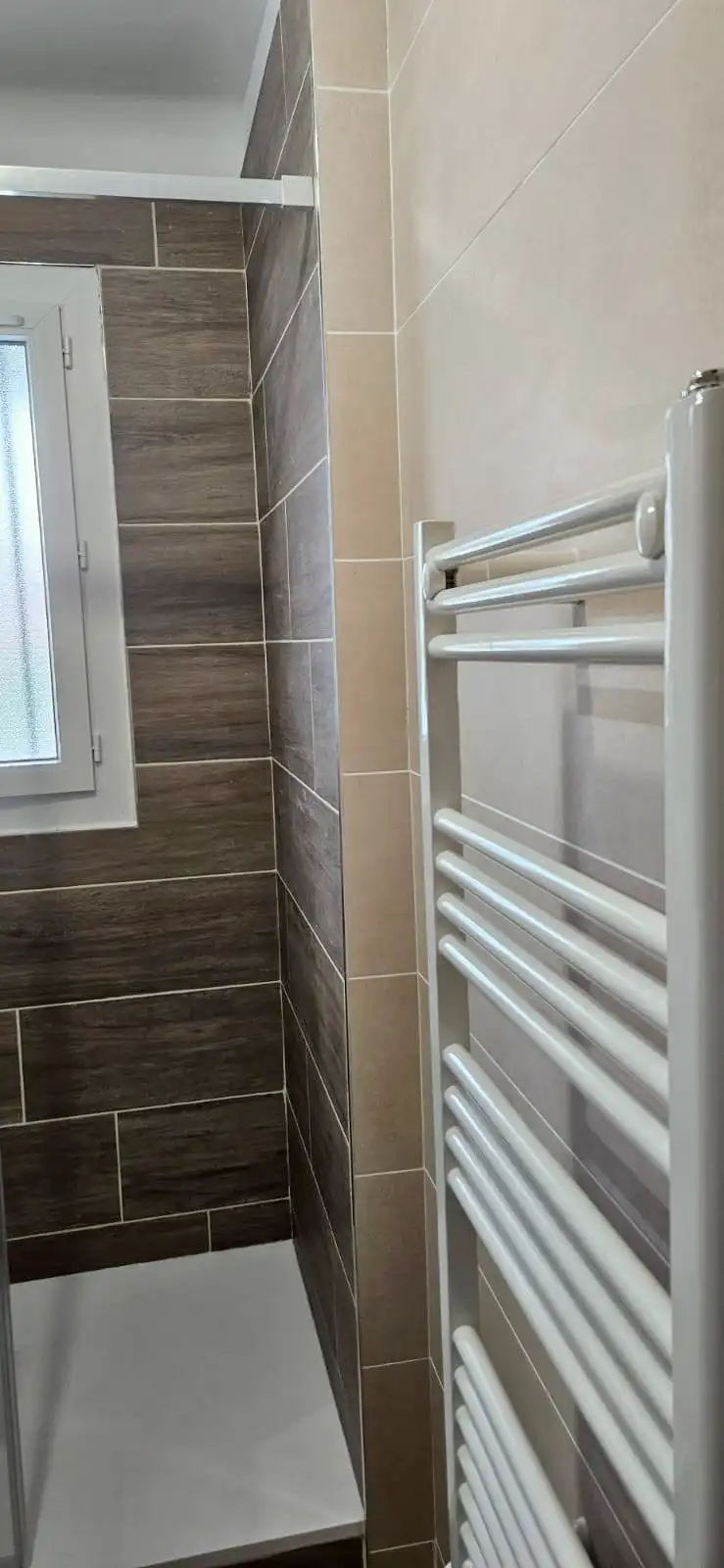 Détail plomberie salle de bain - GEC Aquitaine 33